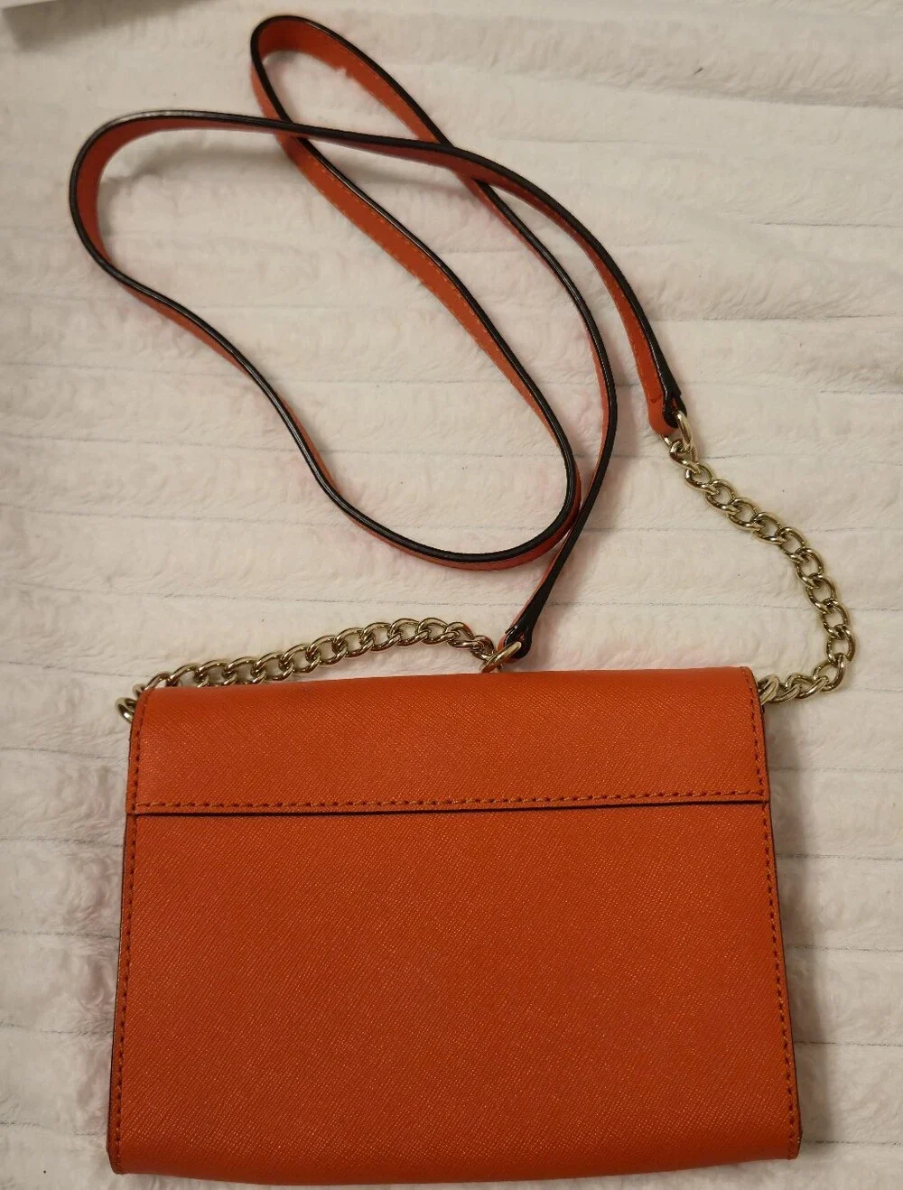 Kate Spade New York Cedar Street Cami Crossbody in Saffiano Leather